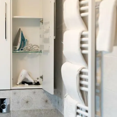 Happy Historic Center, Self Check-in, Ac, Parking In The Undergrnd Garage, *