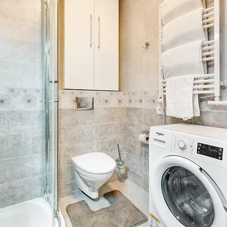 Happy Historic Center, Self Check-in, Ac, Parking In The Undergrnd Garage, * Wilna