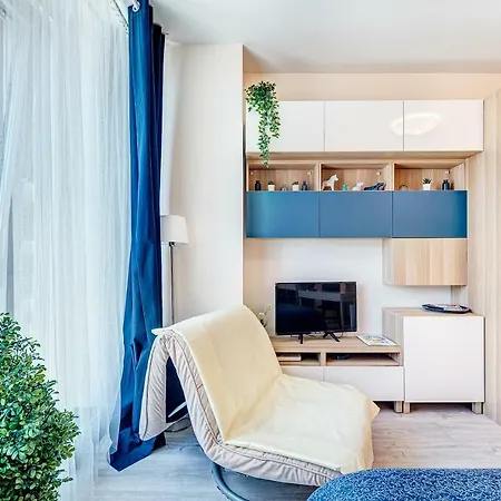 Apartment Happy Historic Center, Self Check-in, Ac, Parking In The Undergrnd Garage, *